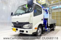 hino dutro 2017 GOO_NET_EXCHANGE_1230336A30241127W001