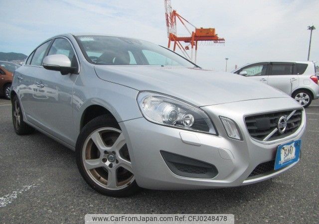 volvo s60 2011 REALMOTOR_RK2024090228F-21 image 2