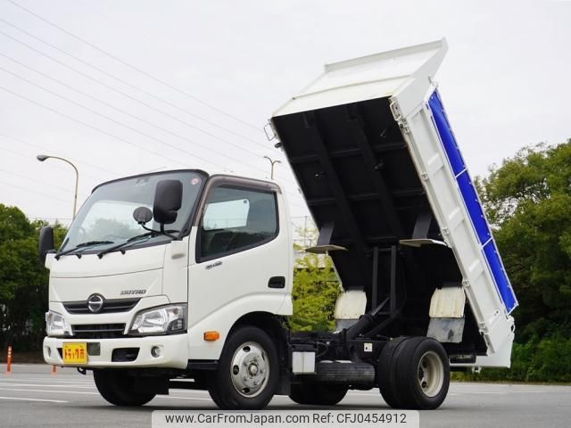 hino dutro 2018 -HINO--Hino Dutoro TKG-XZU620T--XZU620-0015371---HINO--Hino Dutoro TKG-XZU620T--XZU620-0015371- image 1