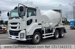 isuzu giga 2019 CFJ1543572