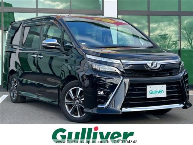 toyota voxy 2019 -TOYOTA--Voxy DBA-ZRR80W--ZRR80-0490692---TOYOTA--Voxy DBA-ZRR80W--ZRR80-0490692- image 1