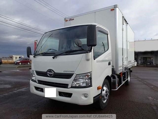 hino dutro 2016 GOO_NET_EXCHANGE_1000872A30230401W001 image 1