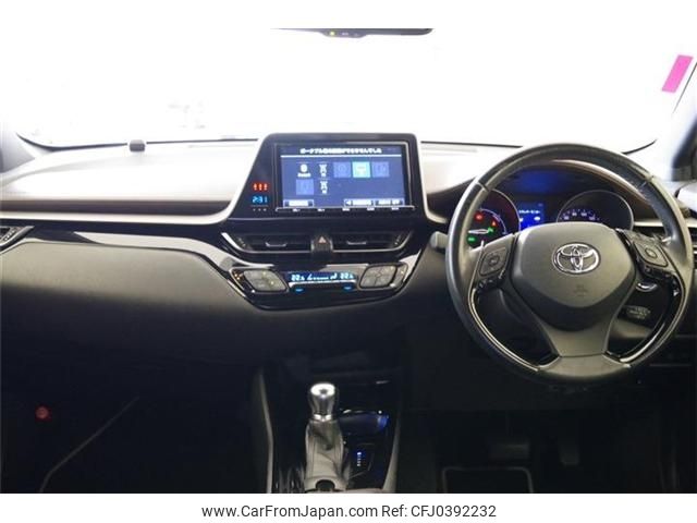 toyota c-hr 2018 -TOYOTA--C-HR DAA-ZYX10--ZYX10-2104821---TOYOTA--C-HR DAA-ZYX10--ZYX10-2104821- image 2