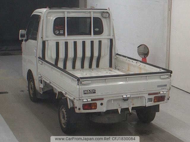 toyota pixis-truck 2015 CFJ1830084 image 2