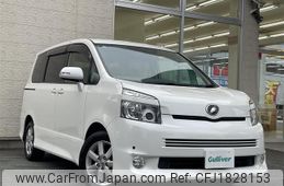 toyota voxy 2007 CFJ1828153