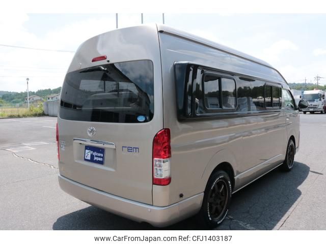 toyota hiace-van 2017 GOO_JP_700100180330250706002 image 2