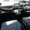 toyota sienta 2017 -TOYOTA--Sienta DBA-NSP170G--NSP170-7124642---TOYOTA--Sienta DBA-NSP170G--NSP170-7124642- image 11