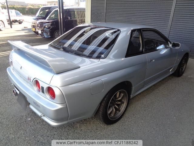 nissan skyline-gt-r 1990 quick_quick_BNR32_BNR32-008319 image 2