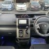 toyota voxy 2010 -TOYOTA--Voxy DBA-ZRR70W--ZRR70-0299861---TOYOTA--Voxy DBA-ZRR70W--ZRR70-0299861- image 19