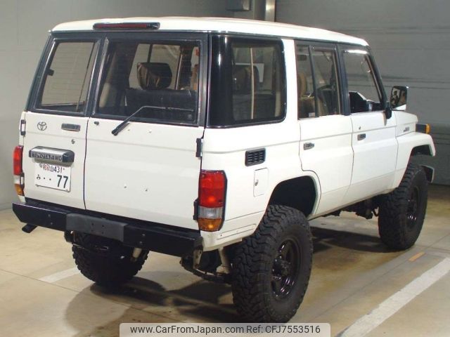 1995 Toyota Land Cruiser HZJ77HVカイ - Car Price $15,047