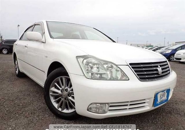 toyota crown 2005 CFJ1818767 image 1