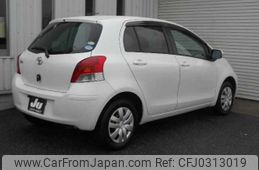 toyota vitz 2011 TE1385