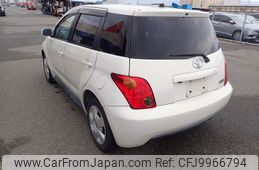 toyota ist 2005 NIKYO_BK99804