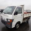 daihatsu-hijet-truck-1997-2100-car_96a0349d-5dba-47b6-8a4c-8f4433d1cdc6