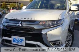 mitsubishi outlander-phev 2020 -MITSUBISHI 【福岡 303】--Outlander PHEV GG3W--GG3W-0703348---MITSUBISHI 【福岡 303】--Outlander PHEV GG3W--GG3W-0703348-