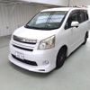 toyota noah 2010 ENHANCEAUTO_1_ea292802 image 7