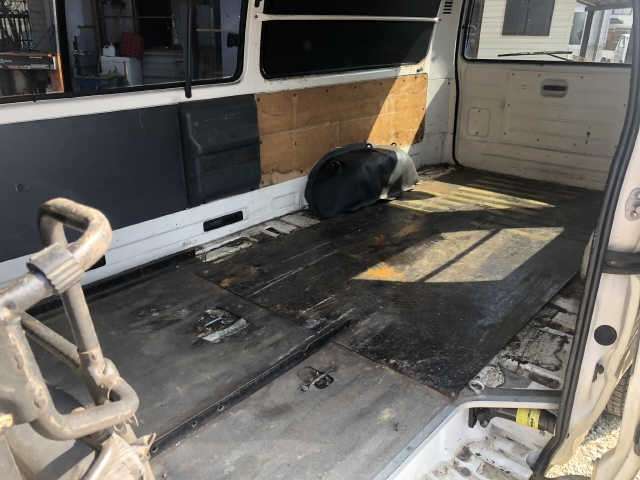 toyota hiace-van 1999 CFJ1939950 image 2
