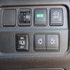 nissan serena 2017 CFJ1618927 image 13