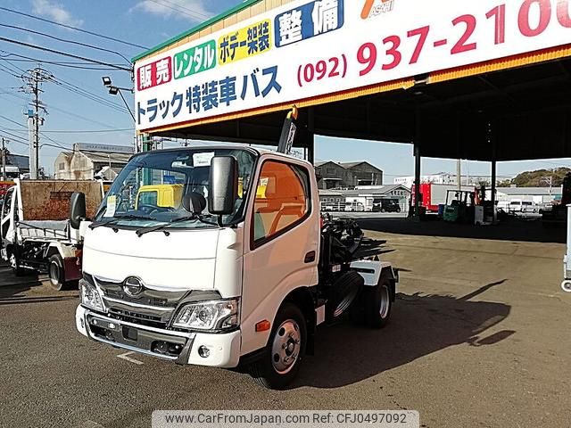 hino dutro 2024 GOO_NET_EXCHANGE_0803382A30241127W006 image 2