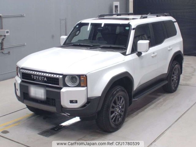 toyota land-cruiser-wagon 2024 CFJ1780539 image 1