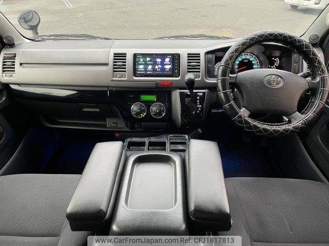 toyota hiace-van 2013 CFJ1817813 image 2