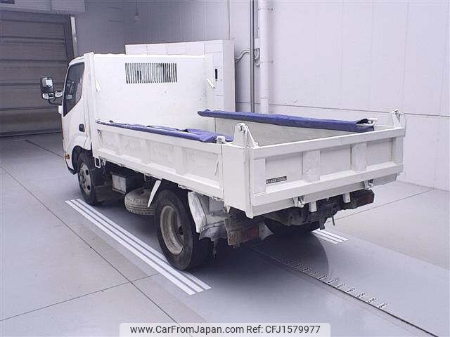 hino dutro 2011 CFJ1579977 image 2