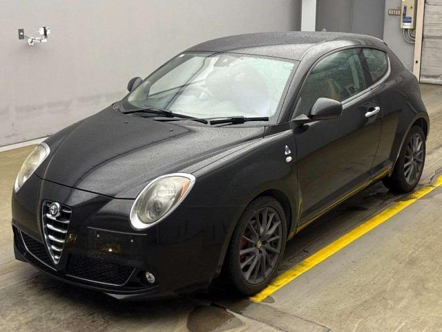 ＭＯＭＯボス　ＡＬＦＡＲＯＭＥＯ　　　　　１４７／１５９／ＧＴ／ＭＩＴＯ MOMO - MOMOボス ALFAROMEO 147／159／GT