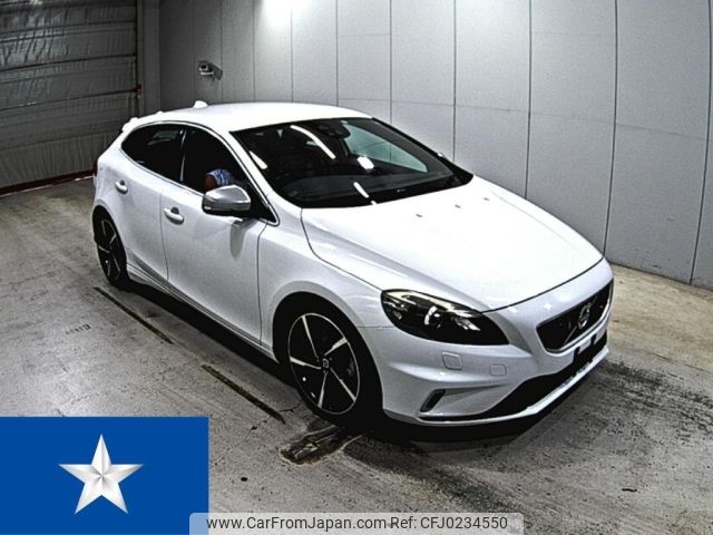 volvo v40 2013 -VOLVO--Volvo V40 MB5204T--YV1NV6350E2092984---VOLVO--Volvo V40 MB5204T--YV1NV6350E2092984- image 1