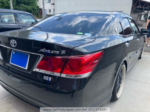 toyota crown 2013 CFJ1516531 image 2