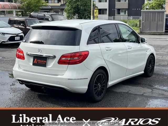 mercedes-benz b-class 2012 quick_quick_DBA-246242_WDD2462422J072047 image 2