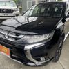 mitsubishi outlander-phev 2017 -MITSUBISHI--Outlander PHEV DLA-GG2W--GG2W-0401701---MITSUBISHI--Outlander PHEV DLA-GG2W--GG2W-0401701- image 1