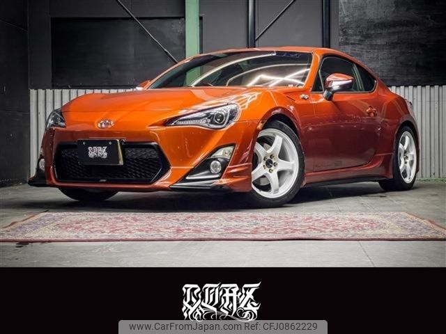 toyota 86 2012 -TOYOTA--86 DBA-ZN6--ZN6-008561---TOYOTA--86 DBA-ZN6--ZN6-008561- image 1