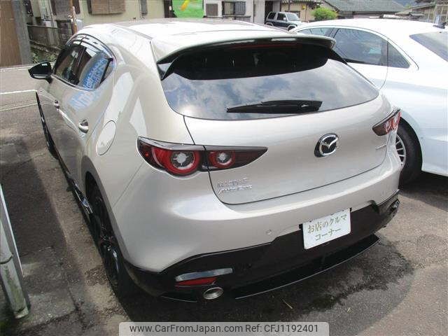 mazda mazda3 2022 CFJ1192401 image 2