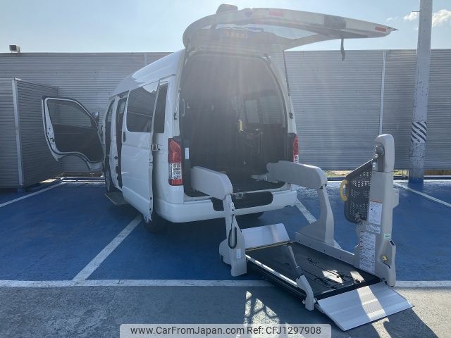 toyota hiace-van 2016 -TOYOTA--Hiace Van LDF-KDH206Kｶｲ--KDH206-8108120---TOYOTA--Hiace Van LDF-KDH206Kｶｲ--KDH206-8108120- image 1