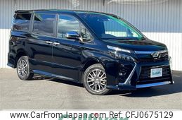 toyota voxy 2020 -TOYOTA--Voxy DBA-ZRR85W--ZRR85-0138766---TOYOTA--Voxy DBA-ZRR85W--ZRR85-0138766-