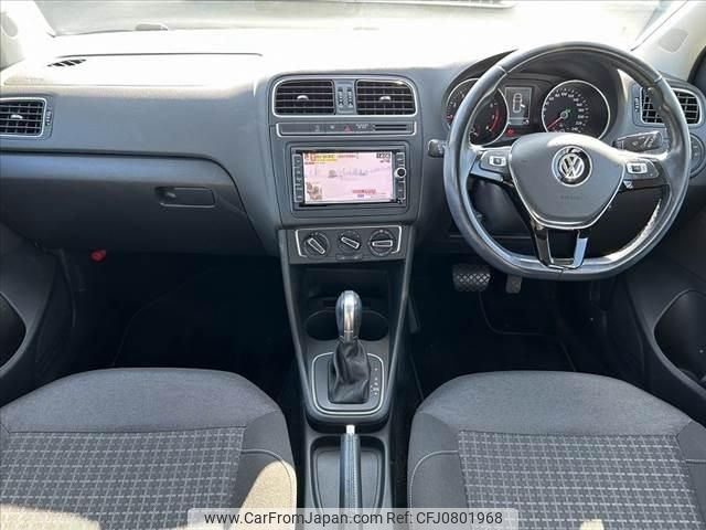 volkswagen polo 2016 -VOLKSWAGEN--VW Polo 6RCJZ--GU036449---VOLKSWAGEN--VW Polo 6RCJZ--GU036449- image 2