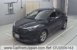 toyota c-hr 2018 -TOYOTA--C-HR DAA-ZYX10--ZYX10-2139582---TOYOTA--C-HR DAA-ZYX10--ZYX10-2139582-