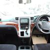 toyota vellfire 2010 GOO_JP_700054078630250505001 image 47