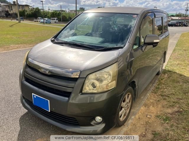 toyota noah 2009 -TOYOTA--Noah DBA-ZRR70W--ZRR70-0203453---TOYOTA--Noah DBA-ZRR70W--ZRR70-0203453- image 1