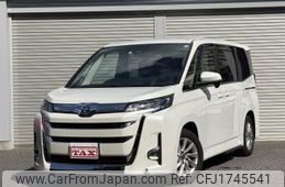 toyota noah 2023 CFJ1745541