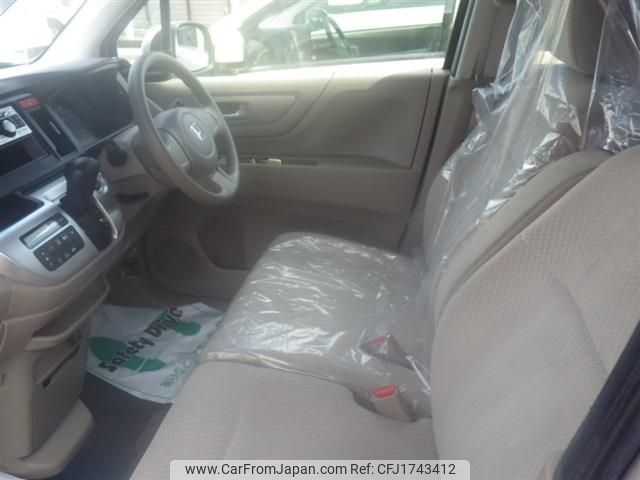 honda n-wgn 2013 CFJ1743412 image 2