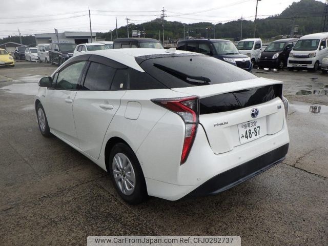 toyota prius 2017 -TOYOTA 【鳥取 300み4887】--Prius ZVW50-6104371---TOYOTA 【鳥取 300み4887】--Prius ZVW50-6104371- image 2