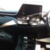 toyota c-hr 2020 -TOYOTA--C-HR DBA-NGX10--NGX10-2014422---TOYOTA--C-HR DBA-NGX10--NGX10-2014422- image 4