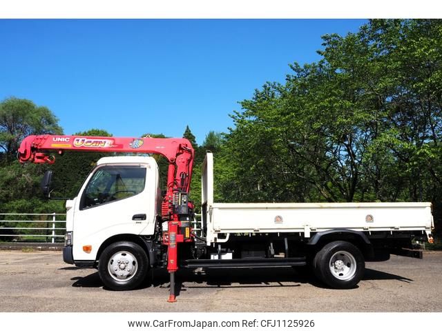 hino dutro 2016 GOO_NET_EXCHANGE_0403477A30250504W002 image 2