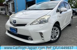 toyota prius-α 2012 CFJ1449837