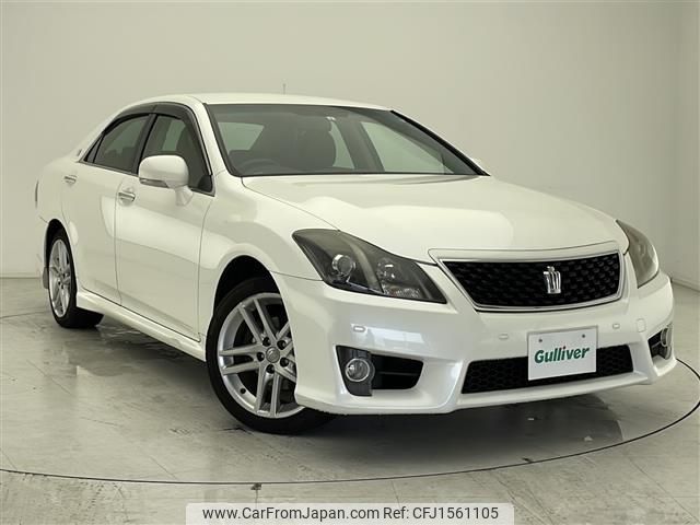 toyota crown 2011 CFJ1561105 image 1