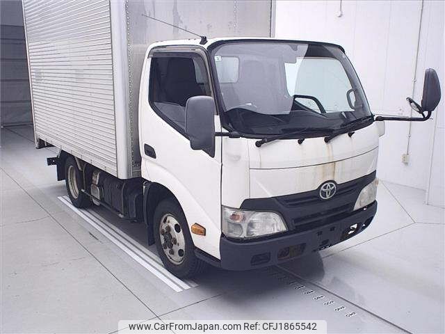 toyota dyna-truck 2013 CFJ1865542 image 1