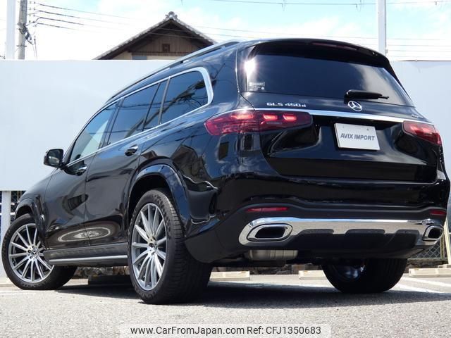mercedes-benz gls-class 2024 quick_quick_167933_W1N1679332B117451 image 2