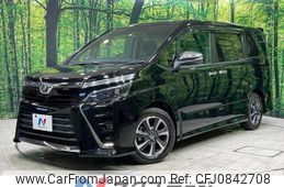 toyota voxy 2018 quick_quick_ZRR80W_ZRR80-0428395