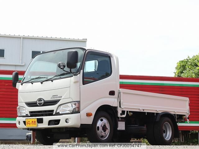 hino dutro 2016 GOO_NET_EXCHANGE_0505500A30240728W002 image 1